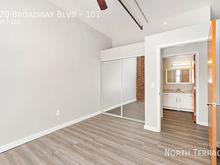 920 Broadway Blvd #101 — Photo 10