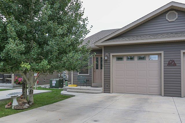 1st image of 2916 Granite Ct #2