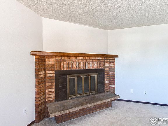 4th image of 5613 Roosevelt Ave
