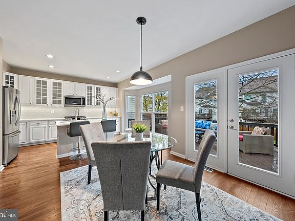 3rd image of 6508 Tassia Dr