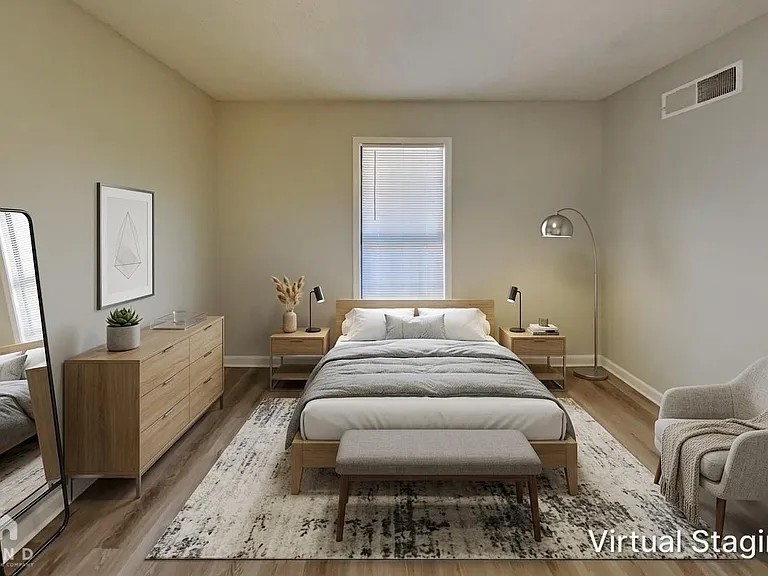 4645 Sandy Park Dr — Photo 3