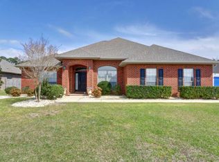 6124 Marie Dr, Gulf Breeze, FL 32563