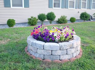 27-29 Ames St, Springfield, MA 01104