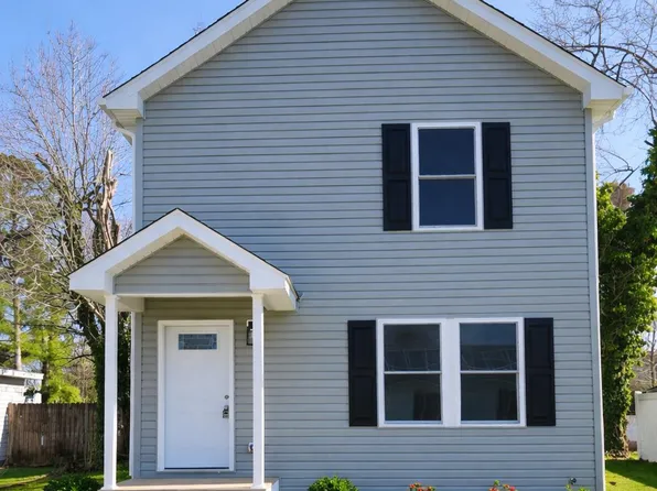 210 W 2nd St, Ridgely, MD 21660