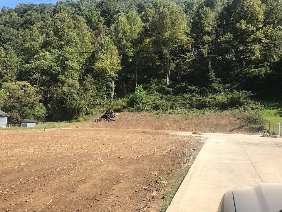 2nd image of 3867 Buffalo Creek Rd