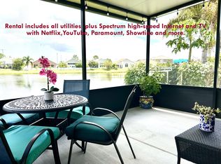 2414 Wood Pointe Dr, Holiday, FL 34691