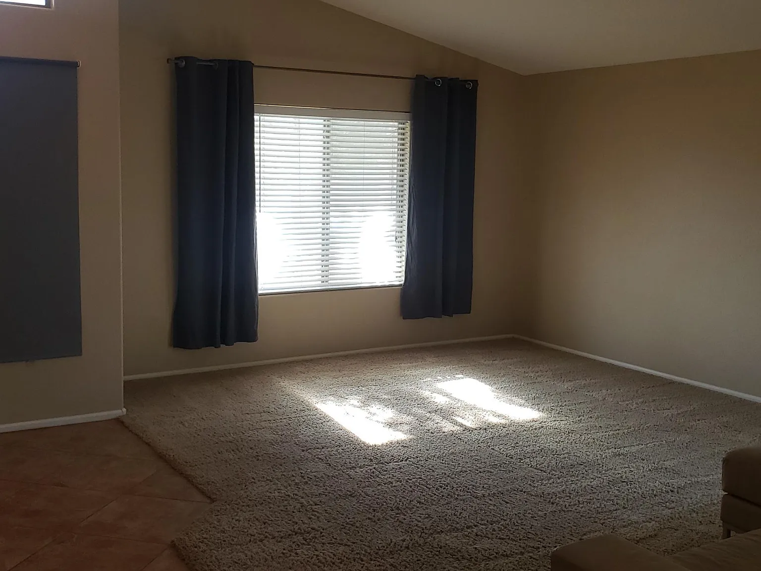 3 bed, 2.0 bath, 2147 sqft, $1,750 — Photo 4