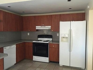 1st image of 8673 SW 137th Ave #000