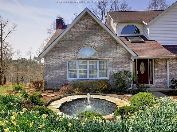 3rd image of 422 Woodbridge Dr
