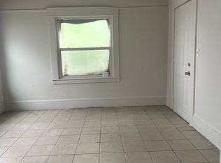 727 N Sutter St APT 4, Stockton, CA 95202