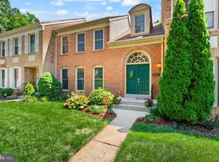 4619 Luxberry Dr, Fairfax, VA 22032