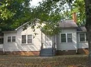 464 10th Avenue Dr NE, Hickory, NC 28601