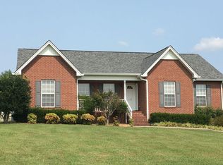 405 Meadowlark Dr, Shelbyville, TN 37160