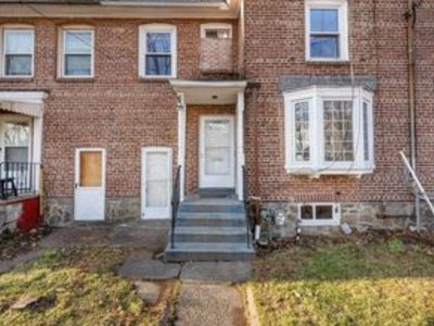 63 Goddard Ave, Bridgeport, CT, 06610