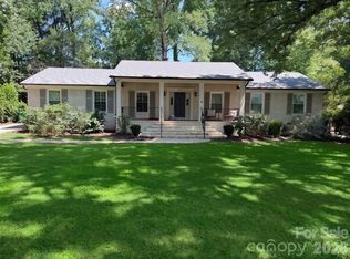 6129 Page Ct, Charlotte, NC 28270