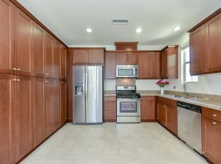 802 El Paseo, Lake Forest, CA 92610