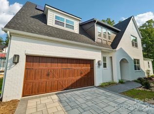 717 Flare Dr, Tega Cay, SC 29708