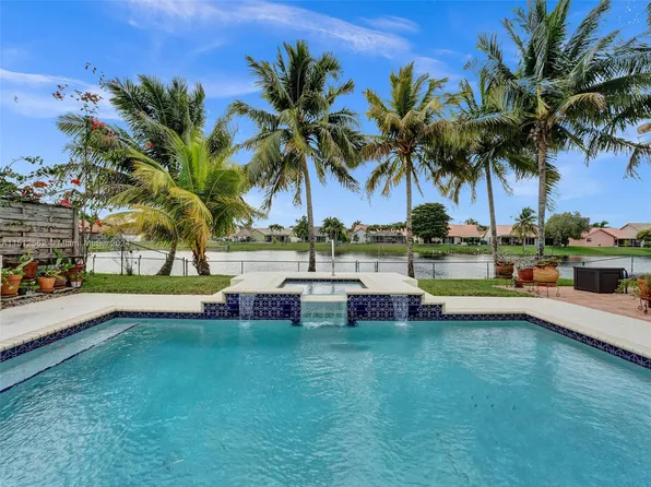 16166 NW 13th St, Pembroke Pines, FL 33028