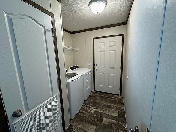 2nd image of 195 Magnolia #195