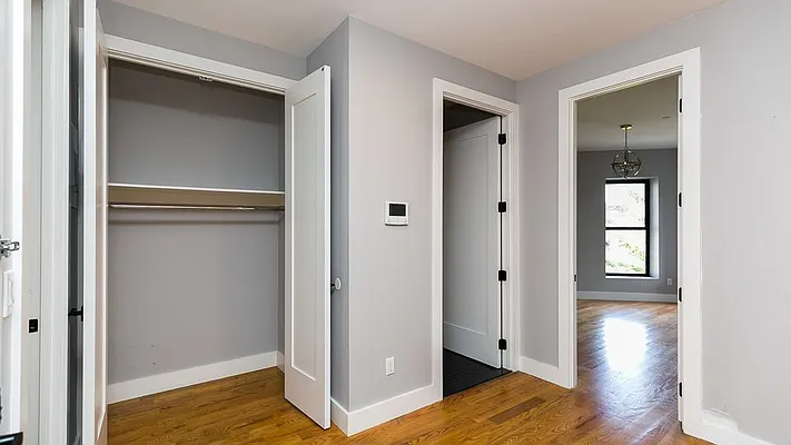 Rented by Nooklyn NYC LLC | media 14