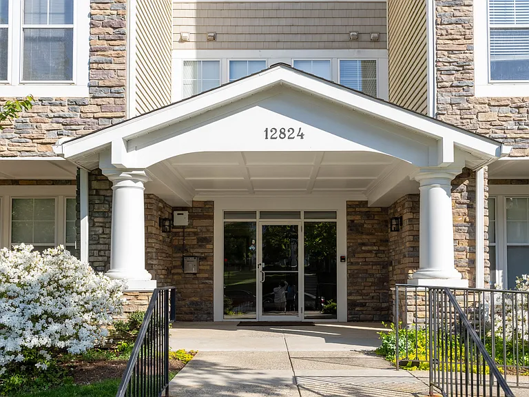 12824 Clarksburg Square Rd #105 — Photo 3