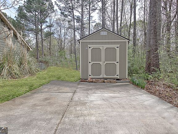 4th image of 96 E Gordon Rd
