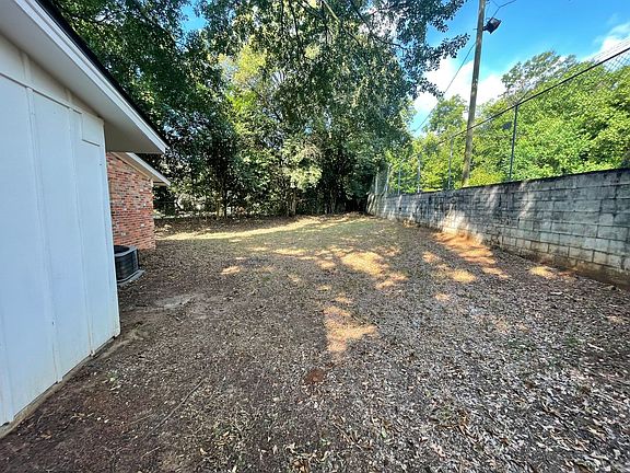 3rd image of 3 Mimosa Dr