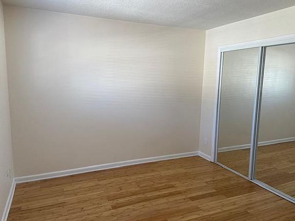4th image of 3119 W De Leon St Unit 25