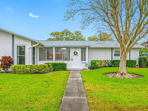 1305 Whitebridge Dr APT A, Palm Harbor, FL 34684