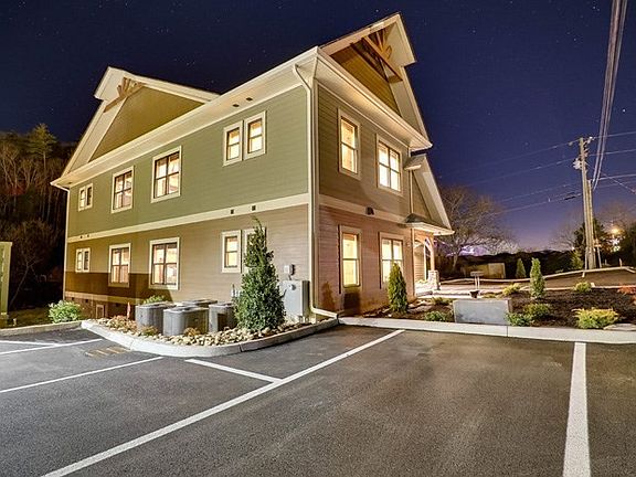 5th image of 3223 Mayes Loop Rd