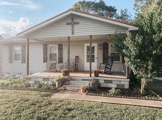 1174 Country Club Rd, Sparta, TN 38583