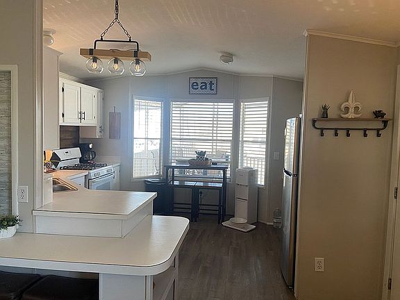 5th image of 601 Beachcomber Blvd Lot 388