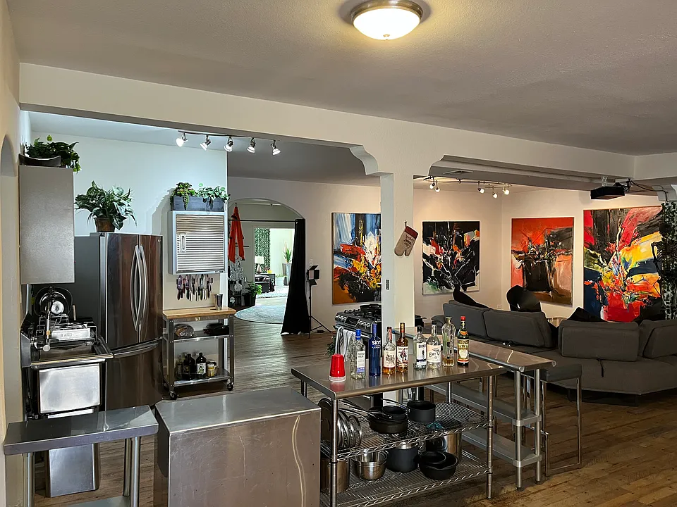 50 W Arizona Ave #200