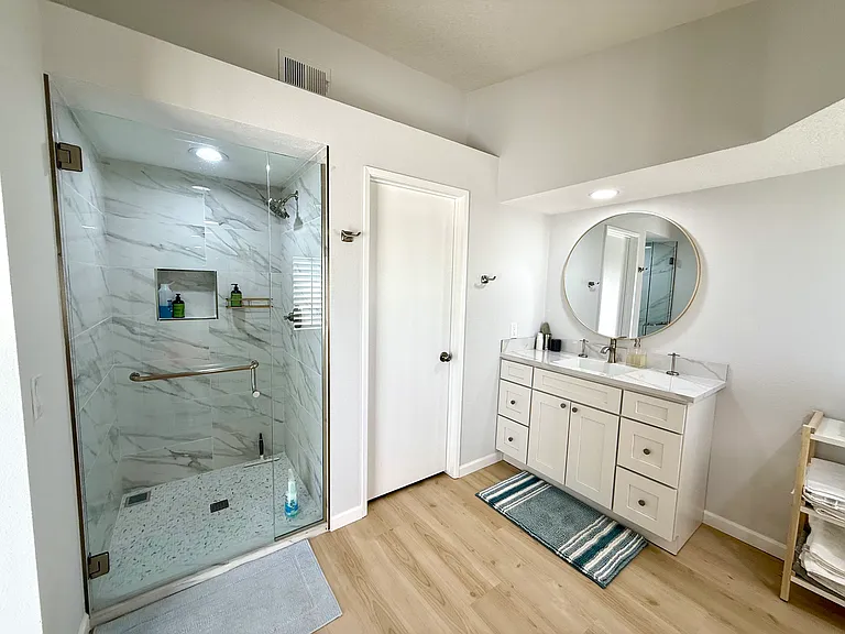 Vista Lago Cir N — Photo 9