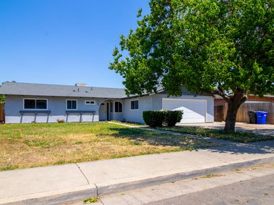1620 W Grand Avenue, Porterville, CA, 93257