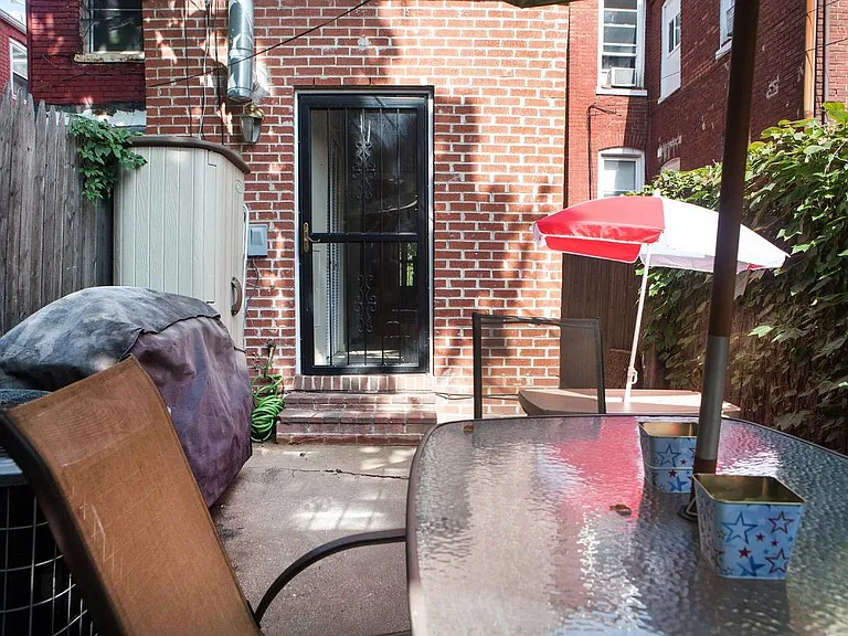 1433 Maryland Ave NE — Photo 16
