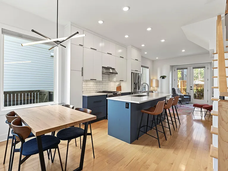 604 Velma Hopkins Ln — Photo 4