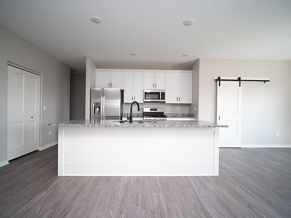 2nd image of 540 Anjali Ct #R