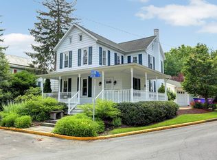 141 Green St, Mifflinburg, PA 17844