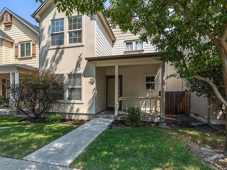 350 W Reese St — Photo 1