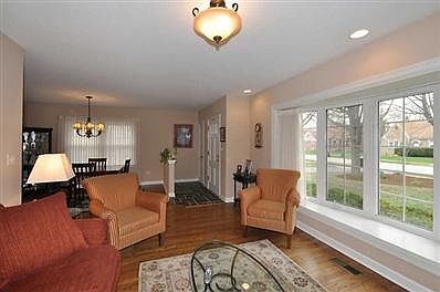 3rd image of 38 S Linden Ave