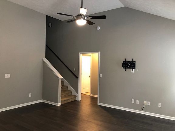 3rd image of 377 Sarava Ln