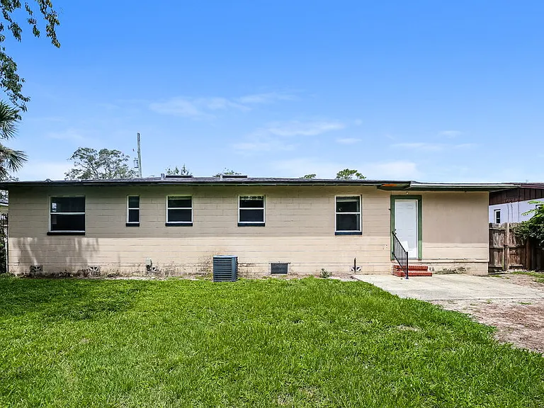 2615 Ligustrum Rd — Photo 16
