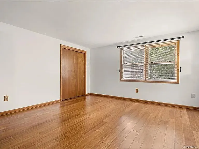 9 Persimmon Ln — Photo 23