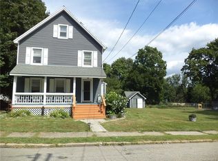 7 Elm St, Highland Mills, NY