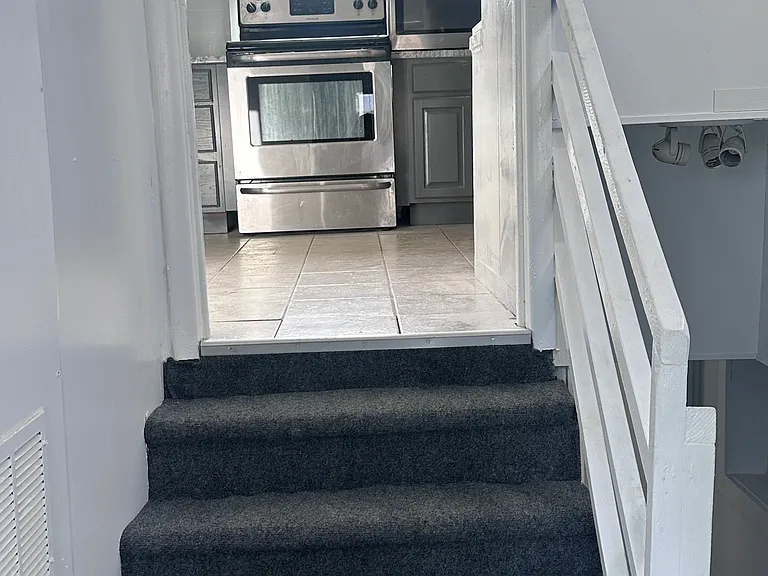 645 S Federal Blvd — Photo 3