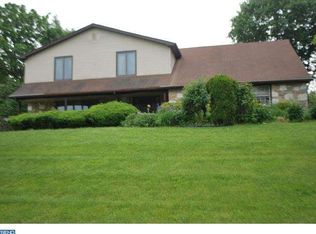 3779 Midvale Ln, Huntingdon Valley, PA 19006