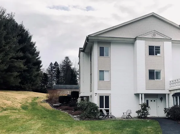 7 Carroll Blvd, Millbrook, NY 12545