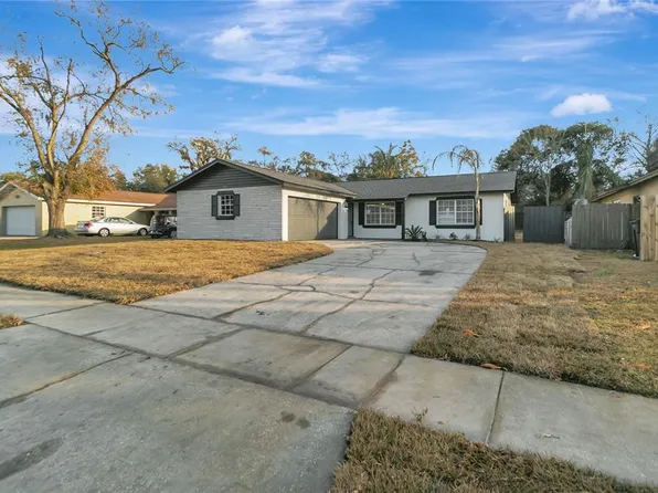 2229 Elizabeth Dr, Brandon, FL 33510