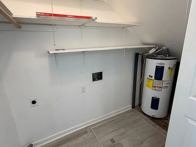 134 Colony Dr — Photo 17